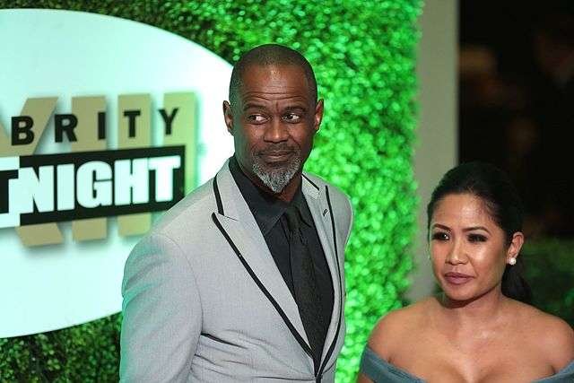 A close look at Brian Mcknight sexuality. 