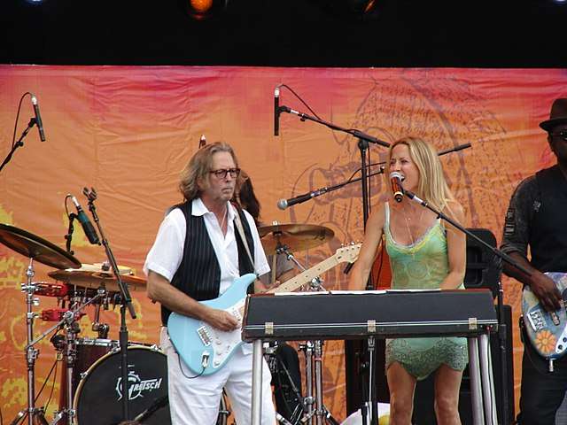 Sheryl Crow's Past Relationship with Eric Clapton. 