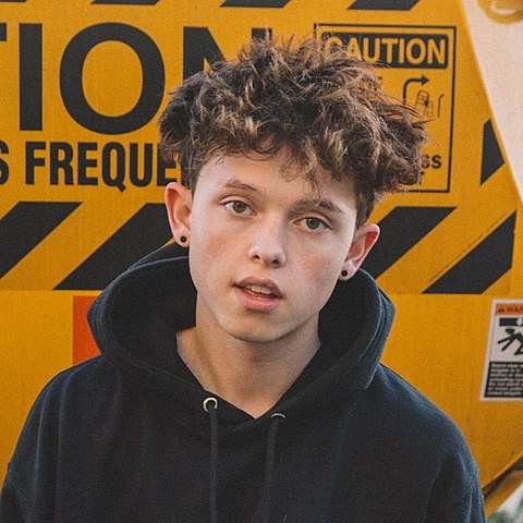 What's Jacob Sartorius' sexual orientation? is he gay or straight?